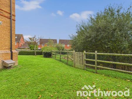 2 bedroom Apartment for sale in Hedgers Way, Chartfields, Ashford, TN23