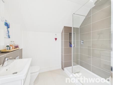 3 bedroom Detached house for sale in Highwood Drive, Chilmington Lakes, Ashford, TN23