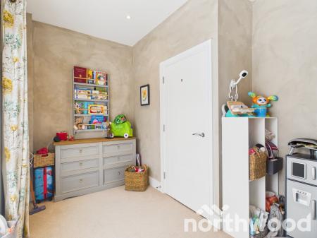 3 bedroom Detached house for sale in Highwood Drive, Chilmington Lakes, Ashford, TN23