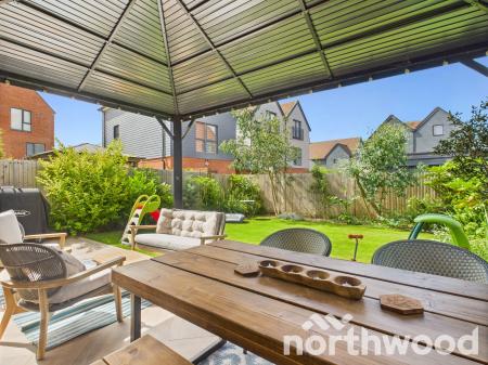 3 bedroom Detached house for sale in Highwood Drive, Chilmington Lakes, Ashford, TN23