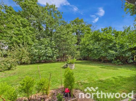 5 bedroom Semi-detached house for sale in Hurst Lane, Ashford, Ashford, TN27