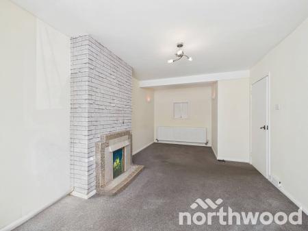 2 bedroom Terraced House for sale in Kent Avenue, Town Centre, Ashford, TN24