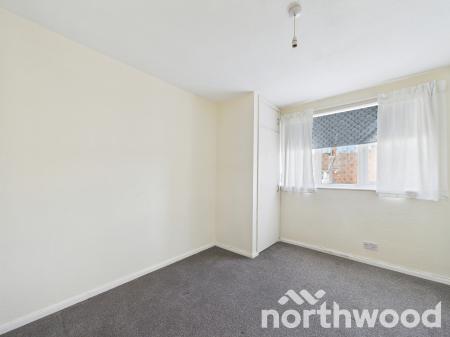 2 bedroom Terraced House for sale in Kent Avenue, Town Centre, Ashford, TN24