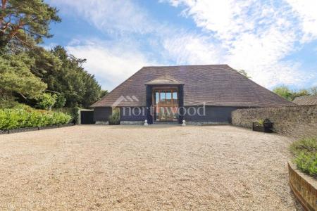 Lodge Barn, The Wickets, Willesborough, Ashford, TN24