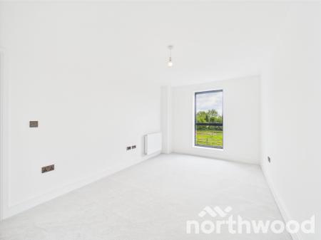 5 bedroom Detached house for sale in Meadow Farm, Great Chart, Ashford, TN23