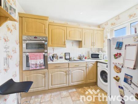 2 bedroom Terraced bungalow for sale in Meridian Court, Singleton, Ashford, TN23