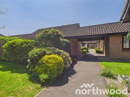 2 bedroom Terraced bungalow for sale in Meridian Court, Singleton, Ashford, TN23