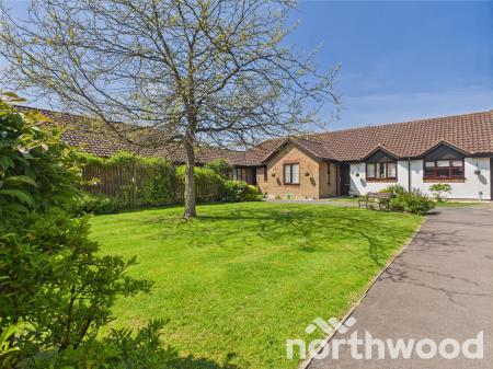 2 bedroom Terraced bungalow for sale in Meridian Court, Singleton, Ashford, TN23