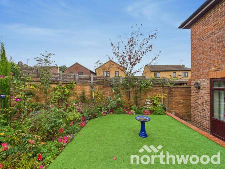 4 bedroom Link detached house for sale in Red Tree Orchard, Singleton, Ashford, TN23