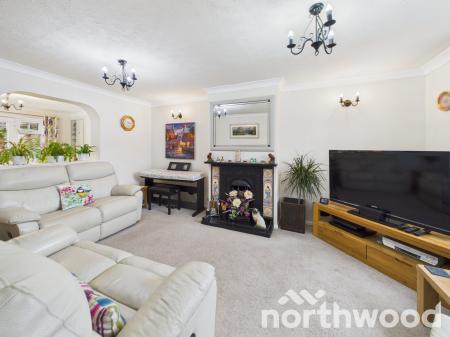 4 bedroom Link detached house for sale in Red Tree Orchard, Singleton, Ashford, TN23