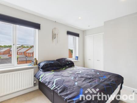 3 bedroom Semi-detached house for sale in Ribston Way, Singleton, Ashford, TN23