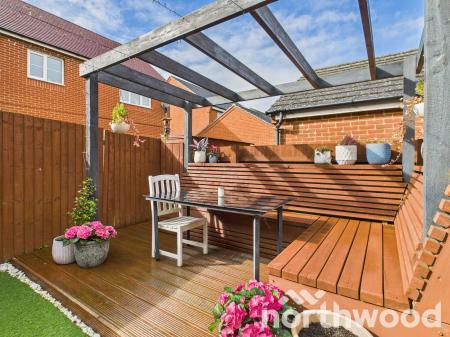 3 bedroom Semi-detached house for sale in Ribston Way, Singleton, Ashford, TN23