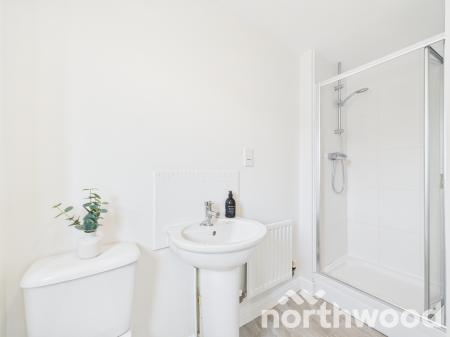 4 bedroom Town house for sale in Swaffer Way, Singleton, Ashford, TN23