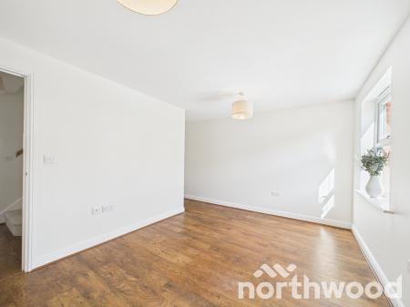 4 bedroom Town house for sale in Swaffer Way, Singleton, Ashford, TN23