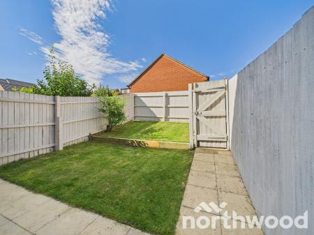 4 bedroom Town house for sale in Swaffer Way, Singleton, Ashford, TN23