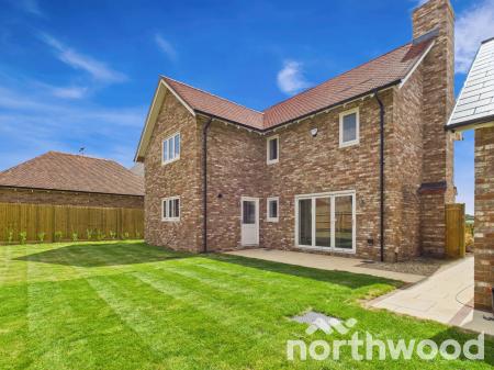 4 bedroom Detached house for sale in The Hamlet, Chilmington Green, Ashford, TN23