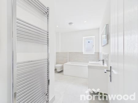 4 bedroom Detached house for sale in The Hamlet, Chilmington Green, Ashford, TN23