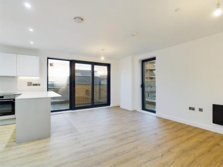 3 bedroom Flat for sale in Victoria Road, Ashford, TN23
