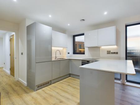 2 bedroom Flat for sale in Victoria Road, Ashford, TN23