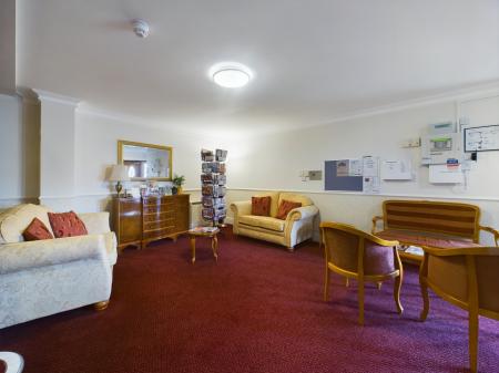 2 bedroom Flat for sale in Windsor Court, Singleton, Ashford, TN23