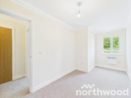 2 bedroom Flat for sale in Windsor Court, Singleton, Ashford, TN23