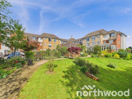 2 bedroom Flat for sale in Windsor Court, Singleton, Ashford, TN23