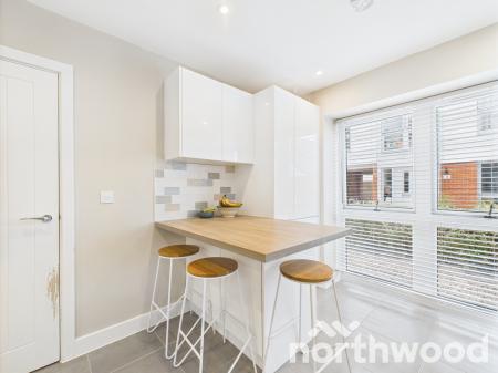 3 bedroom Link detached house for sale in Pochard Drive, Conningbrook Lakes, Ashford, TN24