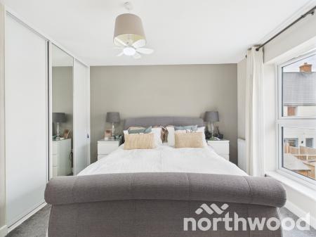 3 bedroom Link detached house for sale in Pochard Drive, Conningbrook Lakes, Ashford, TN24