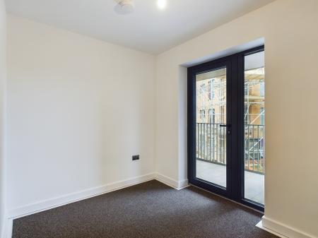 2 bedroom Flat to let in 50 Victoria Road, Ashford, TN23