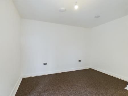 2 bedroom Flat to let in 50 Victoria Road, Ashford, TN23