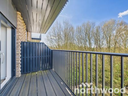 2 bedroom Flat to let in Cantia Place, Ashford, TN23