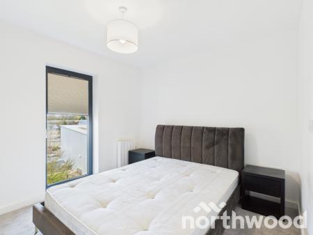 2 bedroom Flat to let in Cantia Place, Ashford, TN23