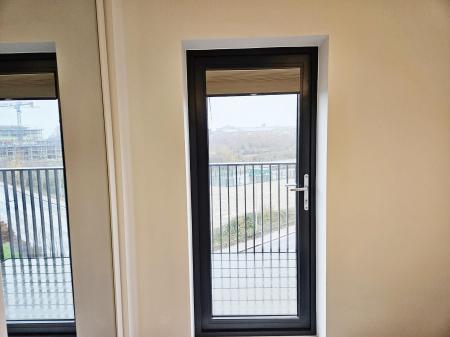 2 bedroom Flat to let in Hampton Place, Ashford, Ashford, TN23