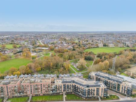 2 bedroom Flat to let in Hampton Place, Ashford, Ashford, TN23