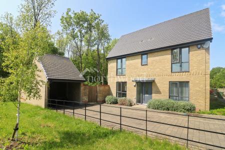 John Haselden Crescent, Repton Park, Ashford, TN23