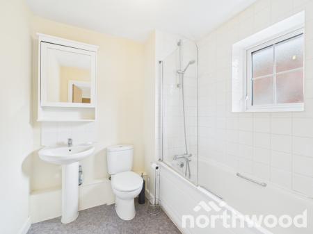 2 bedroom Flat to let in Nuthatch Drive, Finberry, Ashford, TN25