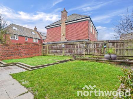 4 bedroom Detached house to let in Song Thrush Drive, Finberry, Ashford, TN25