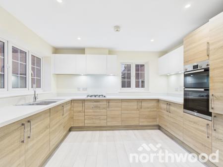 4 bedroom Detached house to let in Song Thrush Drive, Finberry, Ashford, TN25