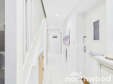 4 bedroom Detached house to let in Song Thrush Drive, Finberry, Ashford, TN25