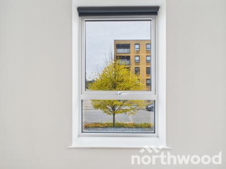 2 bedroom Flat to let in Victoria Crescent, Ashford, Ashford, TN23