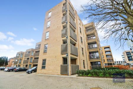 Victoria Crescent, La Riviere, Ashford, TN23