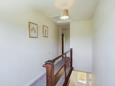 3 bedroom Detached house to let in Wye Road, Boughton Aluph, TN25