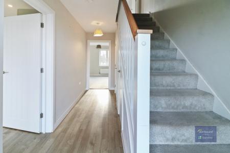 3 bedroom Detached house to let in Wren Drive, Finberry, Ashford, TN25