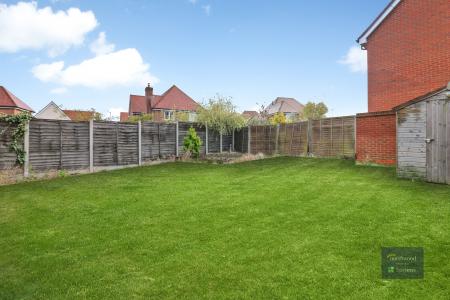 3 bedroom Detached house to let in Wren Drive, Finberry, Ashford, TN25