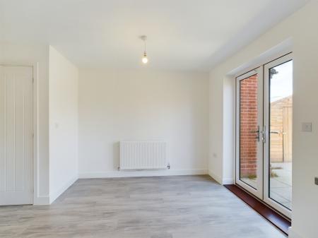 3 bedroom Detached house to let in Cornfield Lane, Kingsnorth, TN25