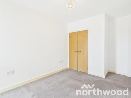 1 bedroom Flat to let in Victoria Crescent, La Riviere, Ashford, TN23