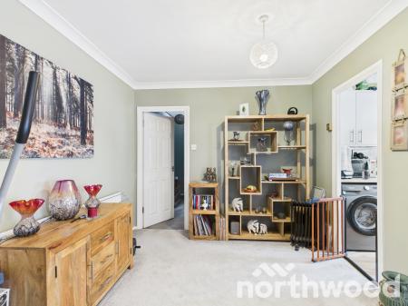 2 bedroom Apartment for sale in Lower Queens Road, Ashford, Ashford, TN24