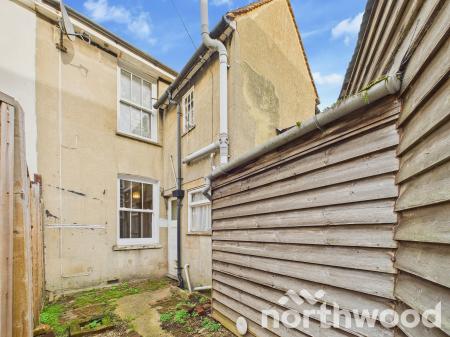 2 bedroom End of terrace house for sale in Norwood Street, Town Centre, Ashford, TN23