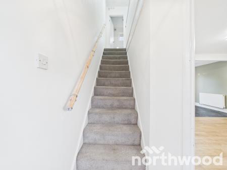 3 bedroom Terraced House to let in Underwood Close, Kennington, Ashford, TN24