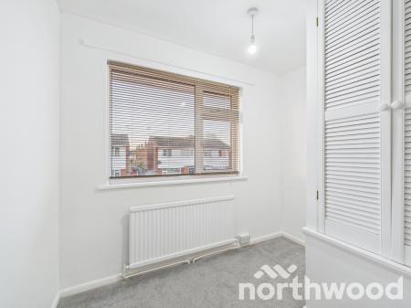 3 bedroom Terraced House to let in Underwood Close, Kennington, Ashford, TN24